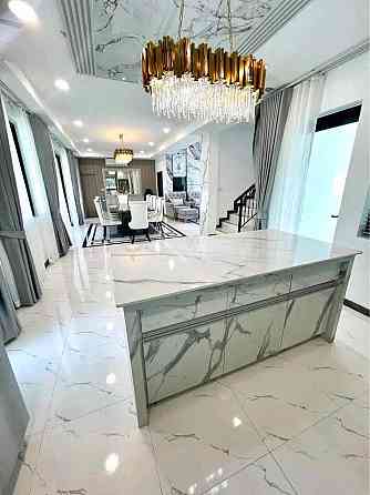 4 Bedroom, 5 Bathroom House Pattaya