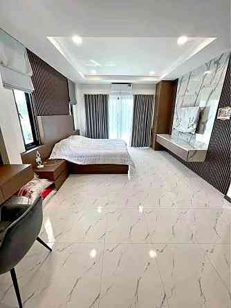 4 Bedroom, 5 Bathroom House Pattaya