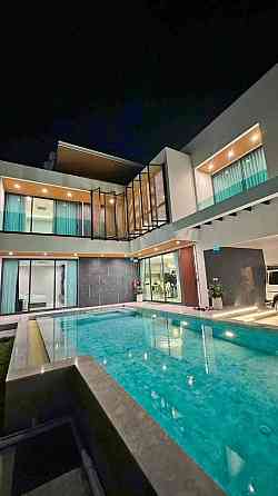 4 Bedroom 5 Bathroom House Pattaya
