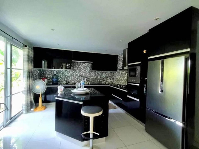 4 Bedroom, 3 Bathroom House For Sale Pattaya - photo 2