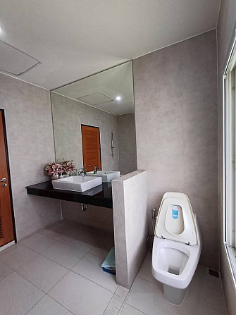 3 bedroom, 3 bathroom townhouse Pattaya - photo 5