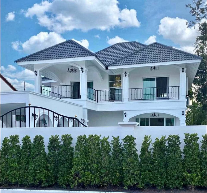5 bedrooms 4 bathrooms - House Pattaya - photo 1