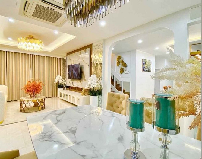 5 bedrooms 4 bathrooms - House Pattaya - photo 8