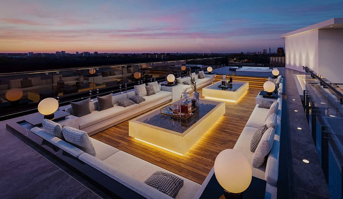 House with Bedrooms: 8 and Bathrooms: 8 Pattaya - photo 18