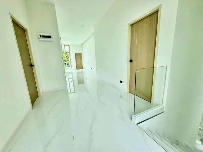5 bedroom, 6 bathroom house Pattaya - photo 17