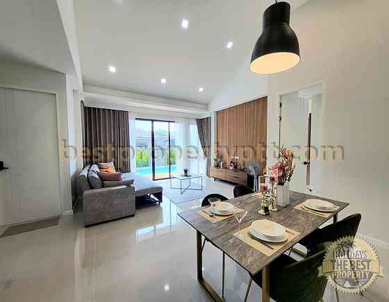 4 beds 3 baths House Pattaya