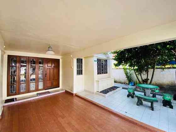 2 Bedrooms, 1 Bathroom - House Phuket