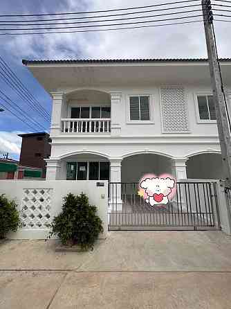 3 Bedrooms, 2 Bathrooms - Home Phuket