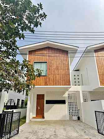 3 Bedrooms, 3 Bathrooms -House Phuket