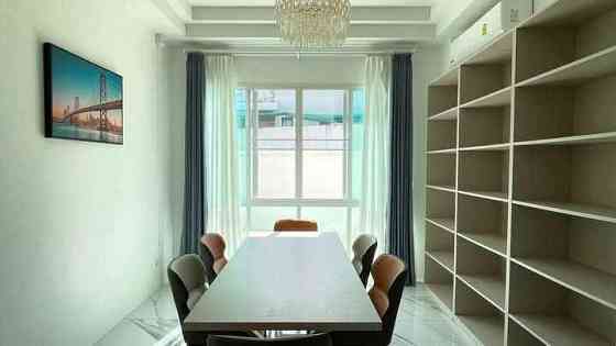 4 Bedrooms, 3 Bathrooms -House Пхукет