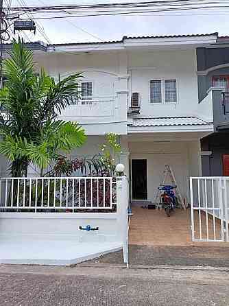 3 Bedrooms, 3 Bathrooms -House Пхукет
