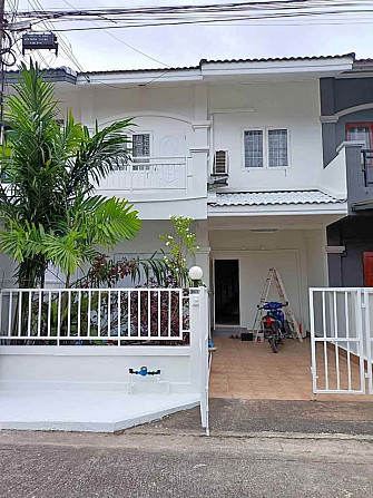 3 Bedrooms, 3 Bathrooms -House Phuket - photo 1