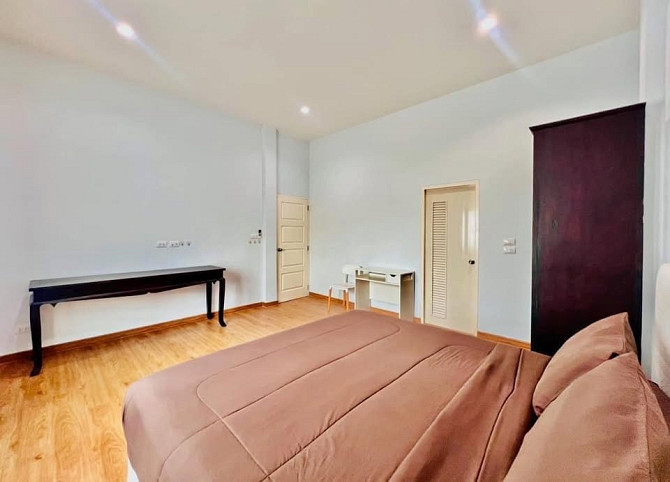 4 Bedrooms, 3 Bathrooms Phuket - photo 1