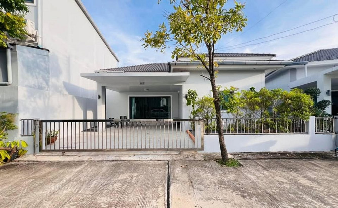 4 Bedrooms, 3 Bathrooms Phuket - photo 3