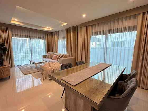 4 Bedrooms, 3 Bathrooms Пхукет