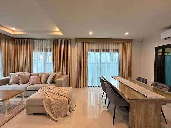 4 Bedrooms, 3 Bathrooms Пхукет