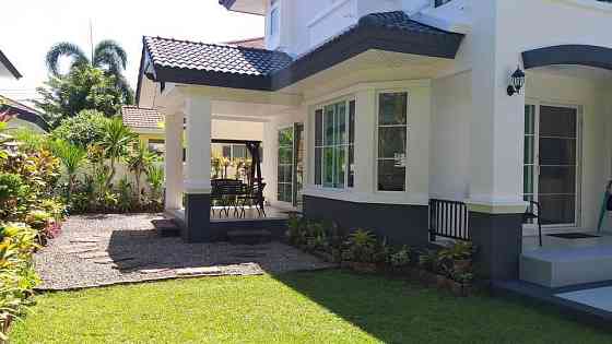 3 Bedrooms, 3 Bathrooms -House Пхукет
