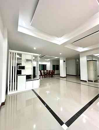 5 Bedrooms, 4 Bathrooms - Houses Пхукет