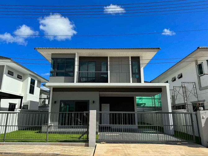 4 Bedroom, 3 Bathroom House Phuket - photo 10