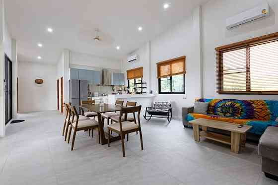 3 Bedroom House And 2 Bathrooms Phangan