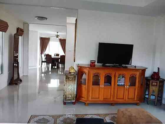 3 Beds 3 Baths - House Pattaya