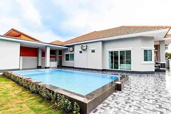 4 Beds 3 Baths - House Pattaya