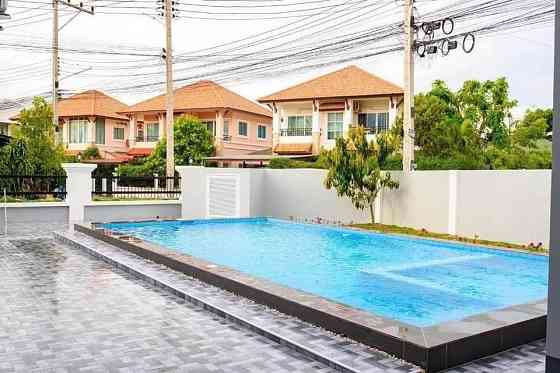 4 Beds 3 Baths - House Pattaya