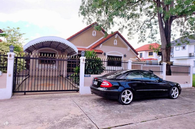 3 Bedrooms, 3 Bathrooms -House Pattaya - photo 1