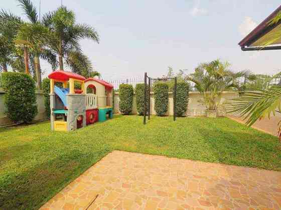 3 Bedrooms, 3 Bathrooms -House Pattaya
