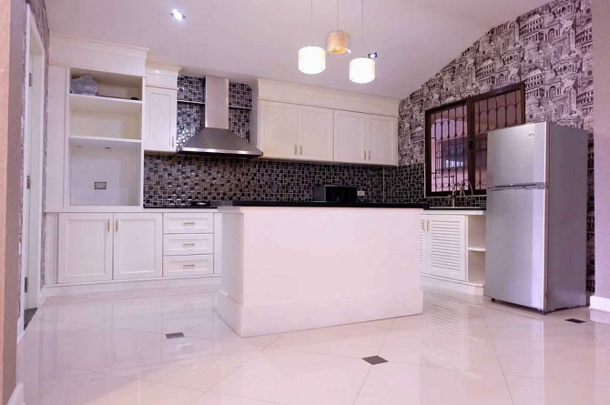 3 Bedrooms, 3 Bathrooms -House Pattaya - photo 7