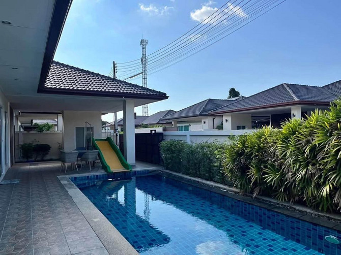 5 Chambres, 4 Salles de Bain - Maisons Pattaya - photo 3