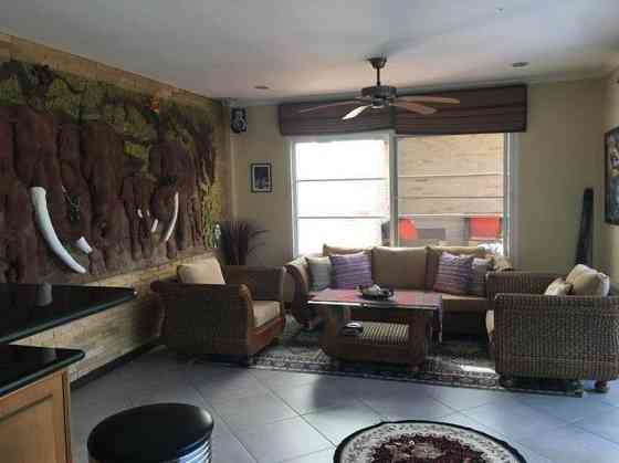 4 Beds 4 Baths House Pattaya