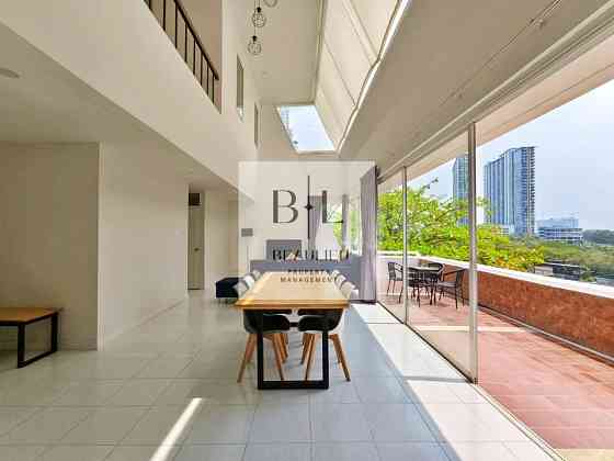 3 Beds 2 Baths Apartment Pattaya