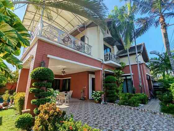 3 Bedrooms, 3 Bathrooms -House Pattaya