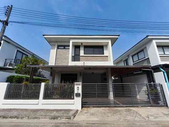 3 Bedrooms, 3 Bathrooms Pattaya
