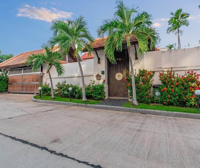 4 Chambres, 5 Salles de Bain - Maison Pattaya - photo 3