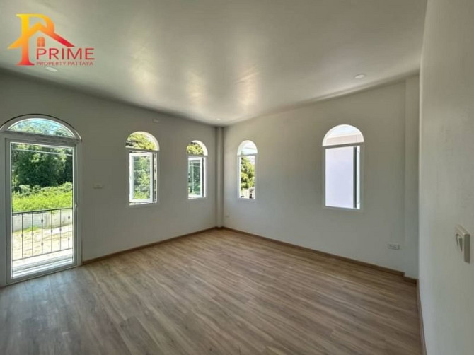 4 Bedrooms, 3 Bathrooms Pattaya - photo 8