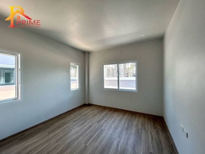 4 Bedrooms, 3 Bathrooms Pattaya - photo 5