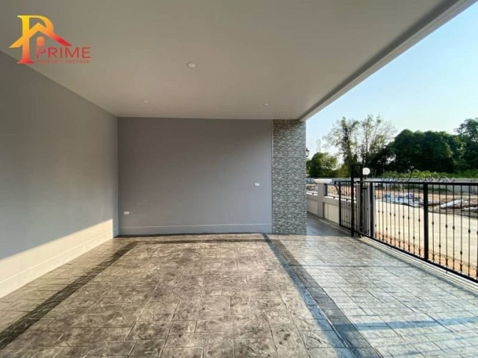 4 Bedrooms, 3 Bathrooms Pattaya - photo 3