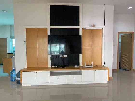 3 Beds 3 Baths - House Pattaya