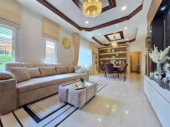 3 Bedrooms, 3 Bathrooms -House พัทยา