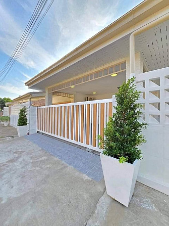 3 Bedrooms, 3 Bathrooms -House Pattaya - photo 2