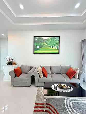 3 Bedrooms, 3 Bathrooms -House Паттая