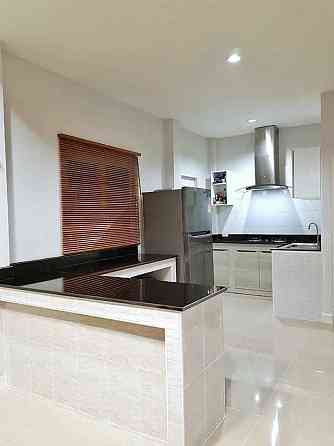 3 Bedrooms, 3 Bathrooms -House Pattaya