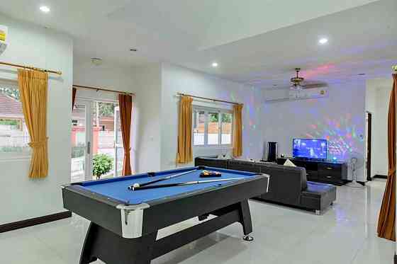 3 Bedrooms, 3 Bathrooms -House Pattaya