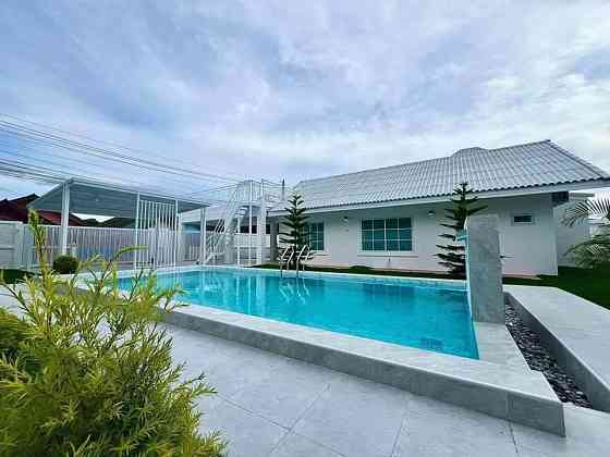 3 Bedrooms, 3 Bathrooms -House Pattaya