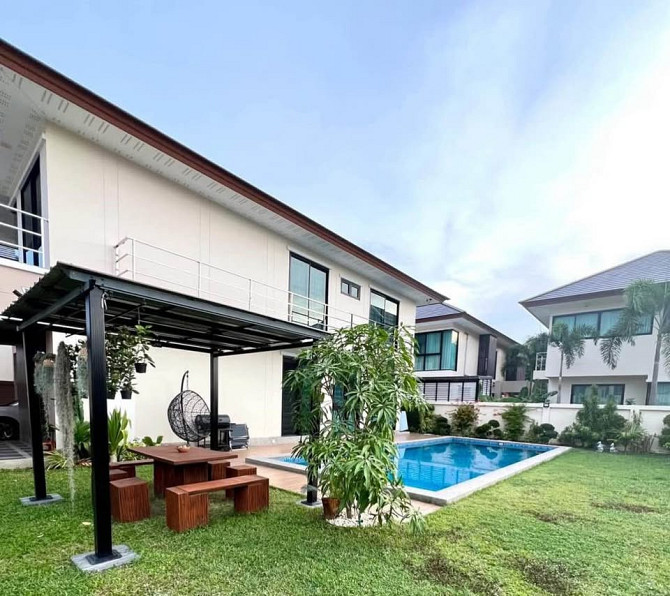 3 Chambres 4 Salles de Bain - Maison Pattaya - photo 4