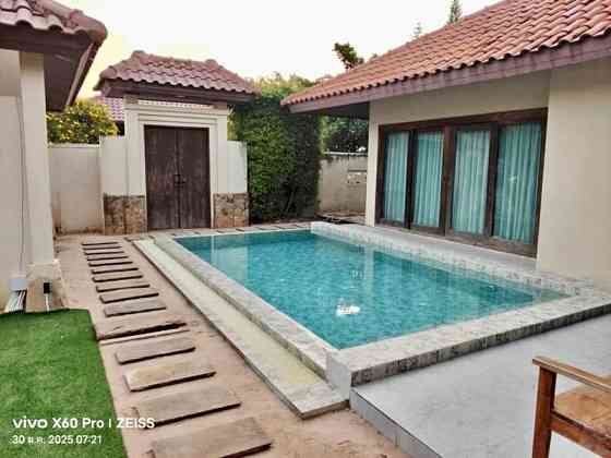 3 Beds 3 Baths House Pattaya