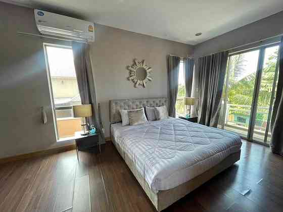 4 Beds 5 Baths - House Pattaya
