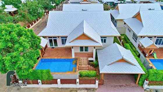 3 Bedrooms, 3 Bathrooms -House Pattaya